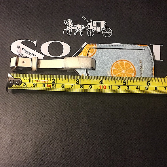 COACH - LUGGAGE TAG WITH ORANGE PRINT (NWT) - Picture 4 of 10